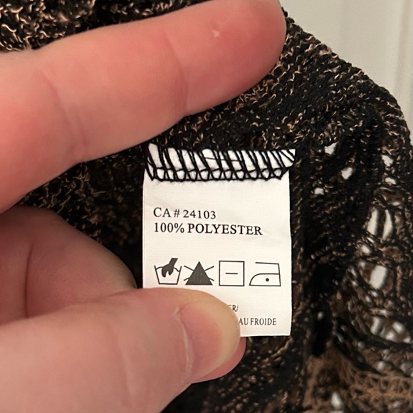 Corel Red Vest - Picture 5 of 15